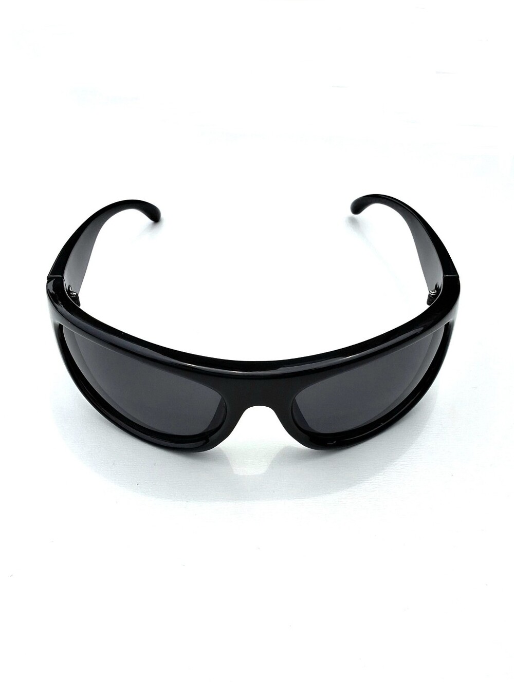 H&M Wrap-Around Sporty Sunglasses - Black